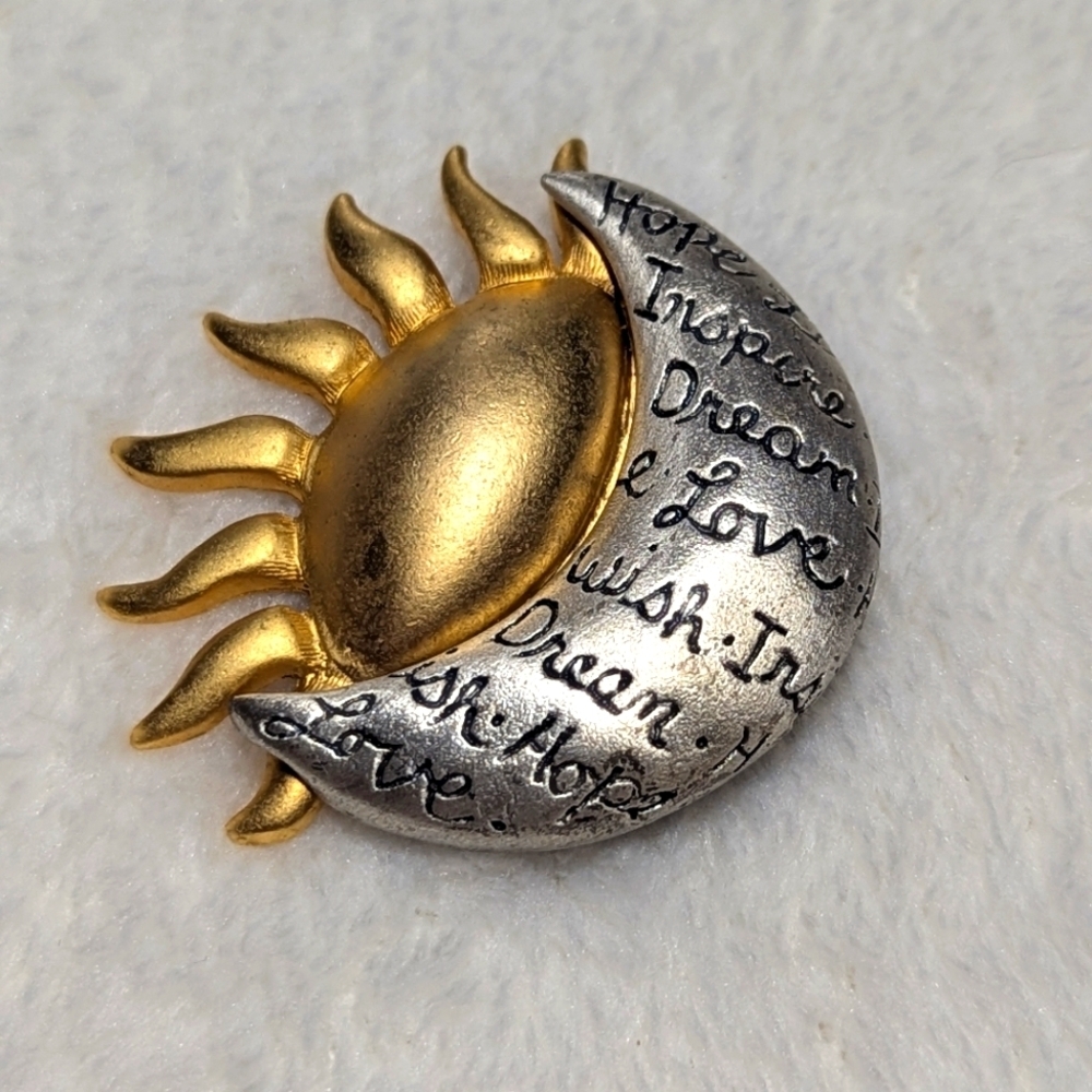 Vintage Goldtone and Silvertone Sun and Moon Brooche - Picture 4 of 6